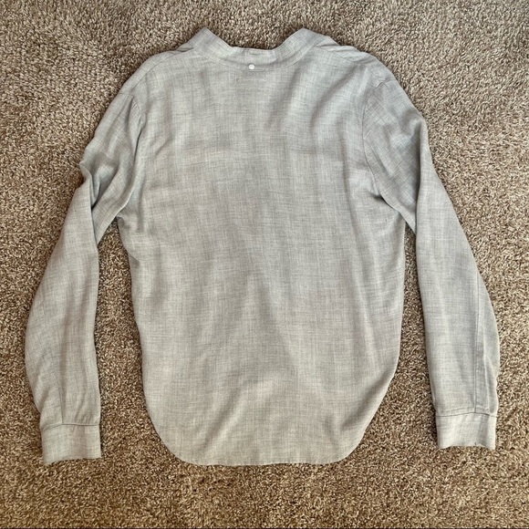 Anthropologie Cloth & Stone Classic Grey Button Down Shirt - Picture 3 of 9